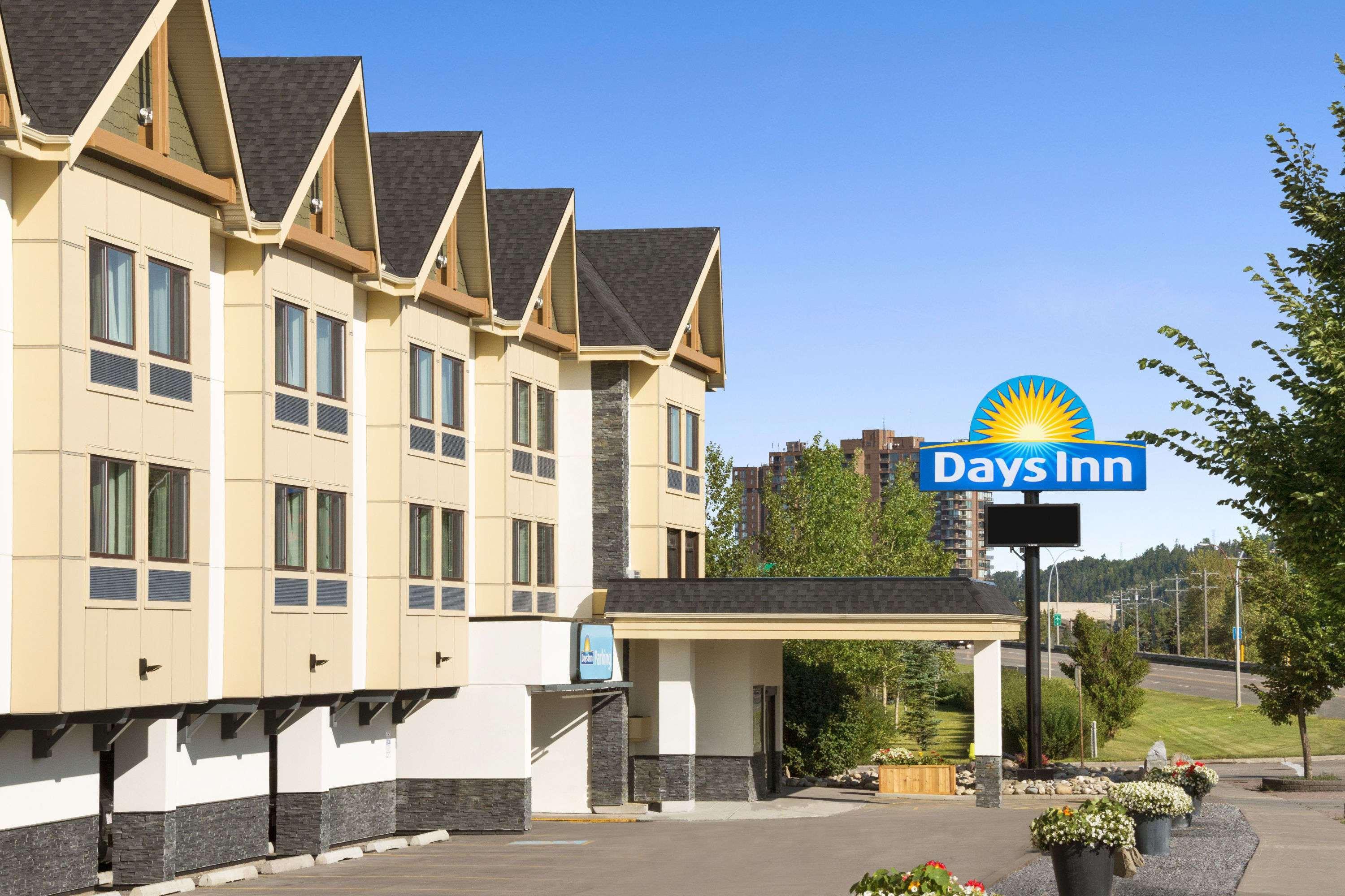 Days Inn By Wyndham Calgary Northwest Exterior foto